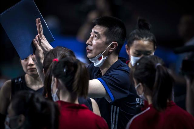 开云科技-谁将接替郎平执掌中国女排？两人概率高却仍存软肋